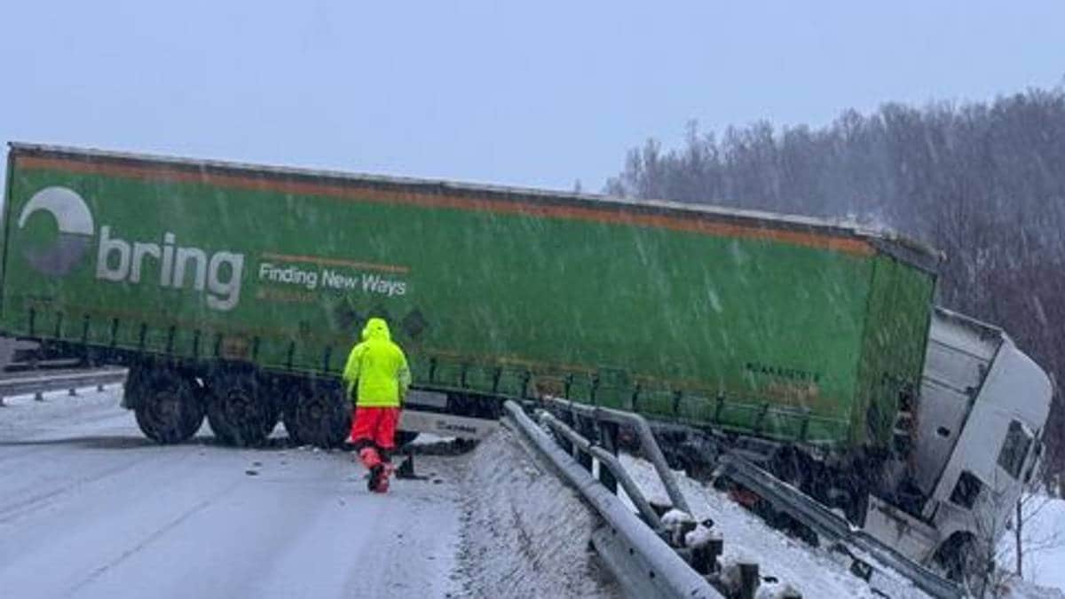 Farevarsler står i kø over hele landet: – Kjør forsiktig