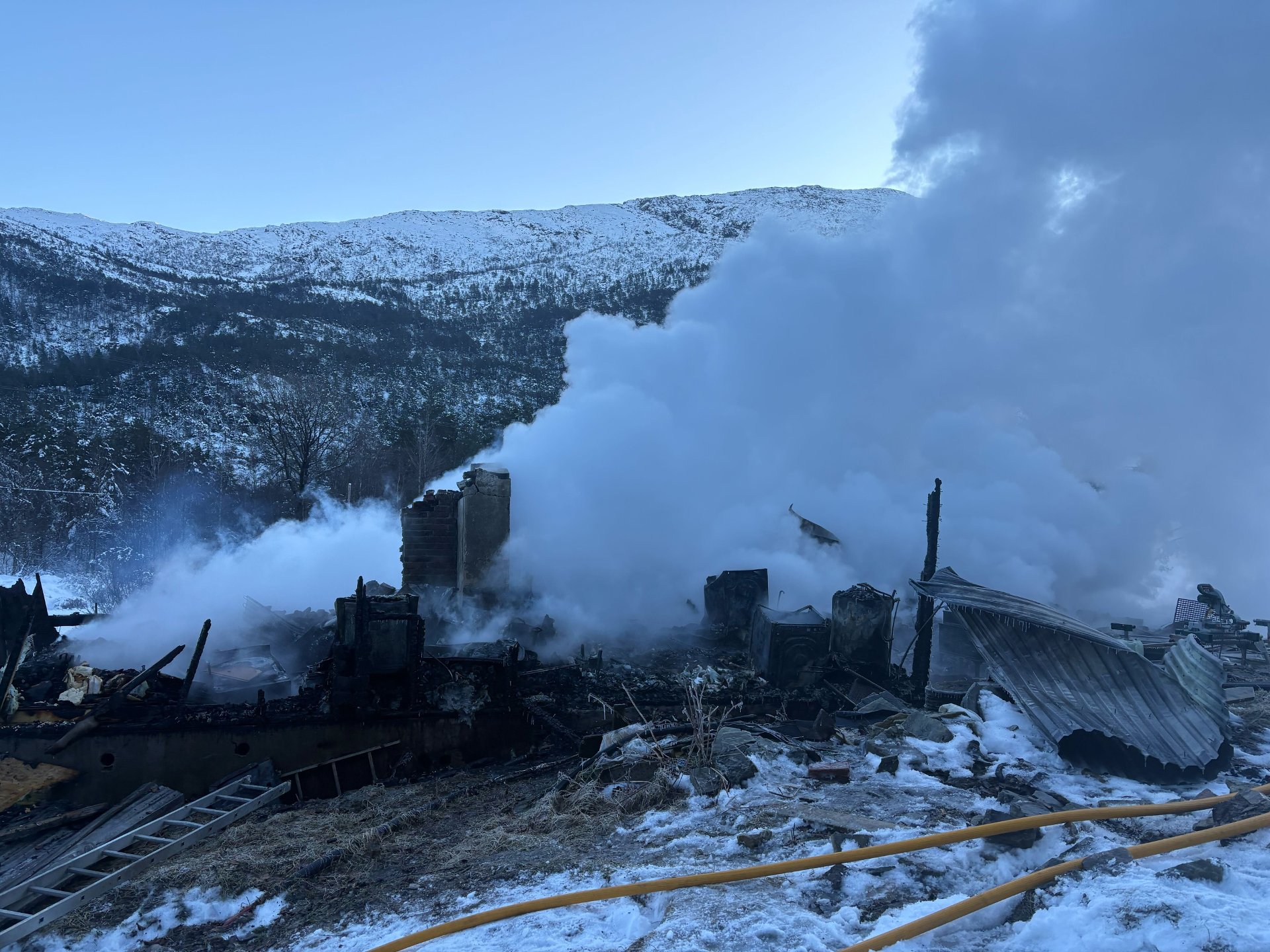 Hus brant ned på Osterøy