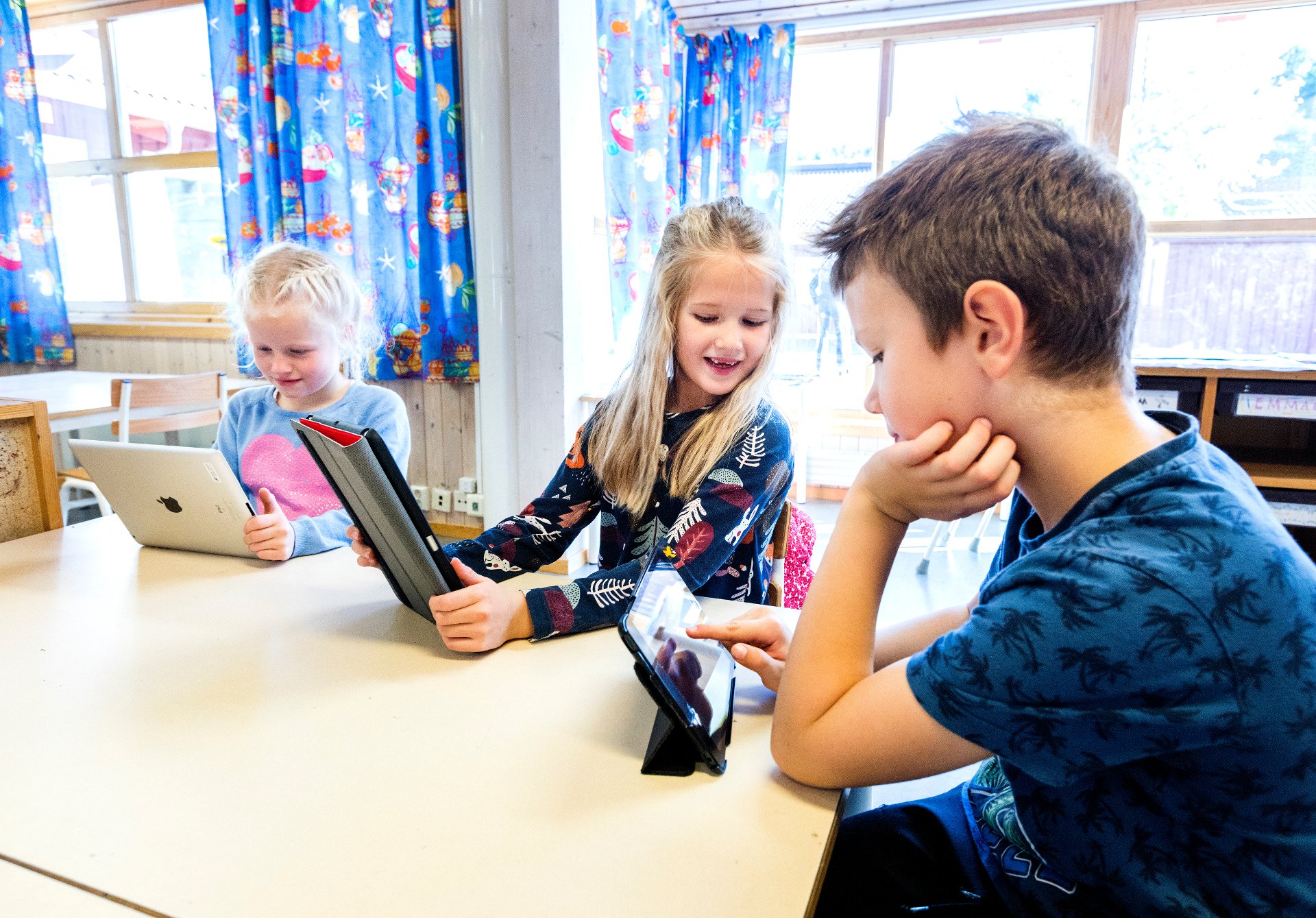 No kjem dei faglege råda for skjermbruk blant born og unge