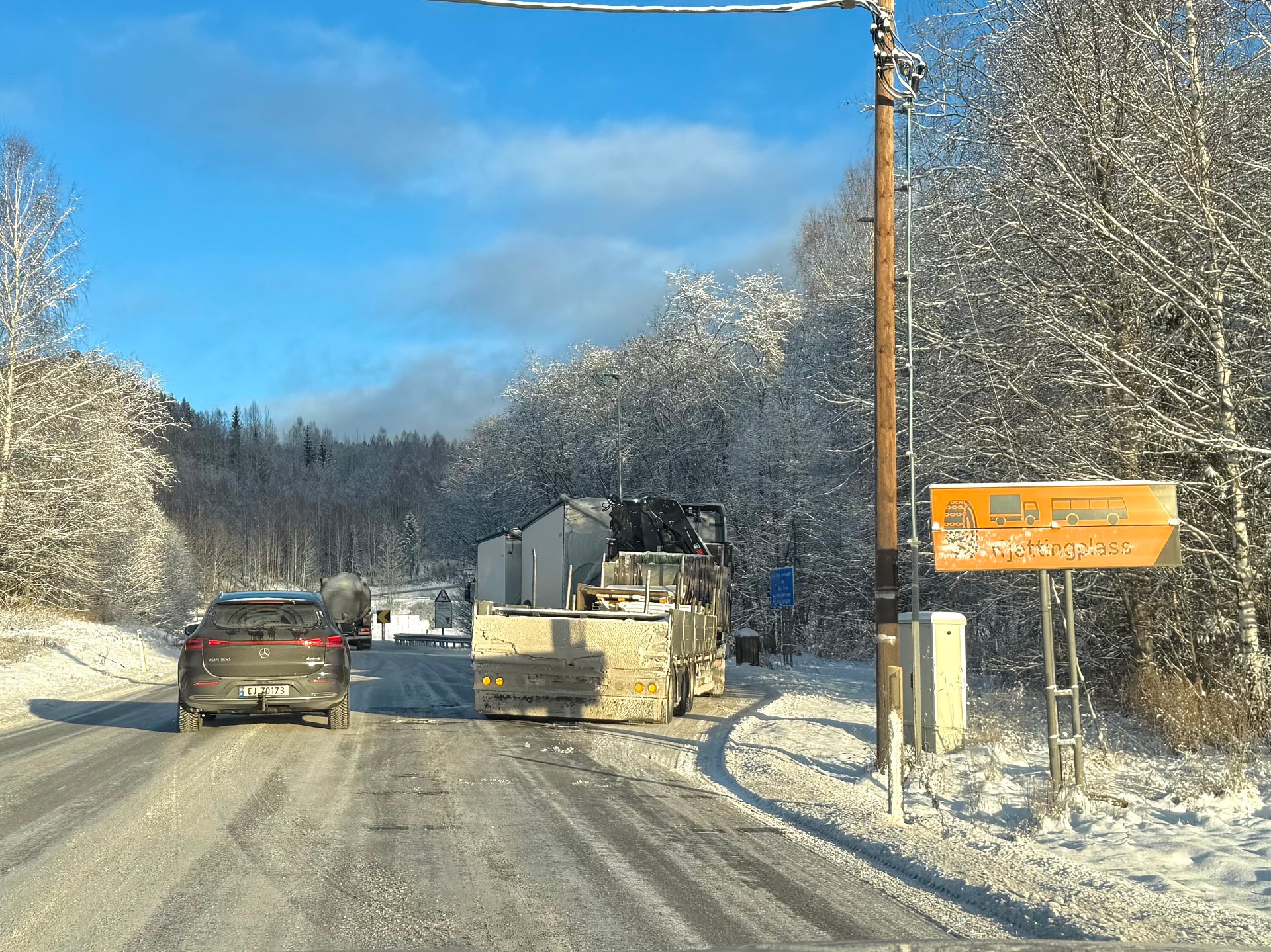 Politiet ber folk være tålmodige