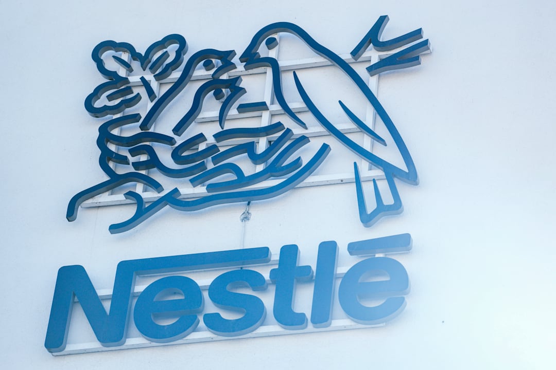 FHI etter Nestlés tilbakekalling av morsmelkerstatning: – Bør ha lav terskel for å kontakte lege