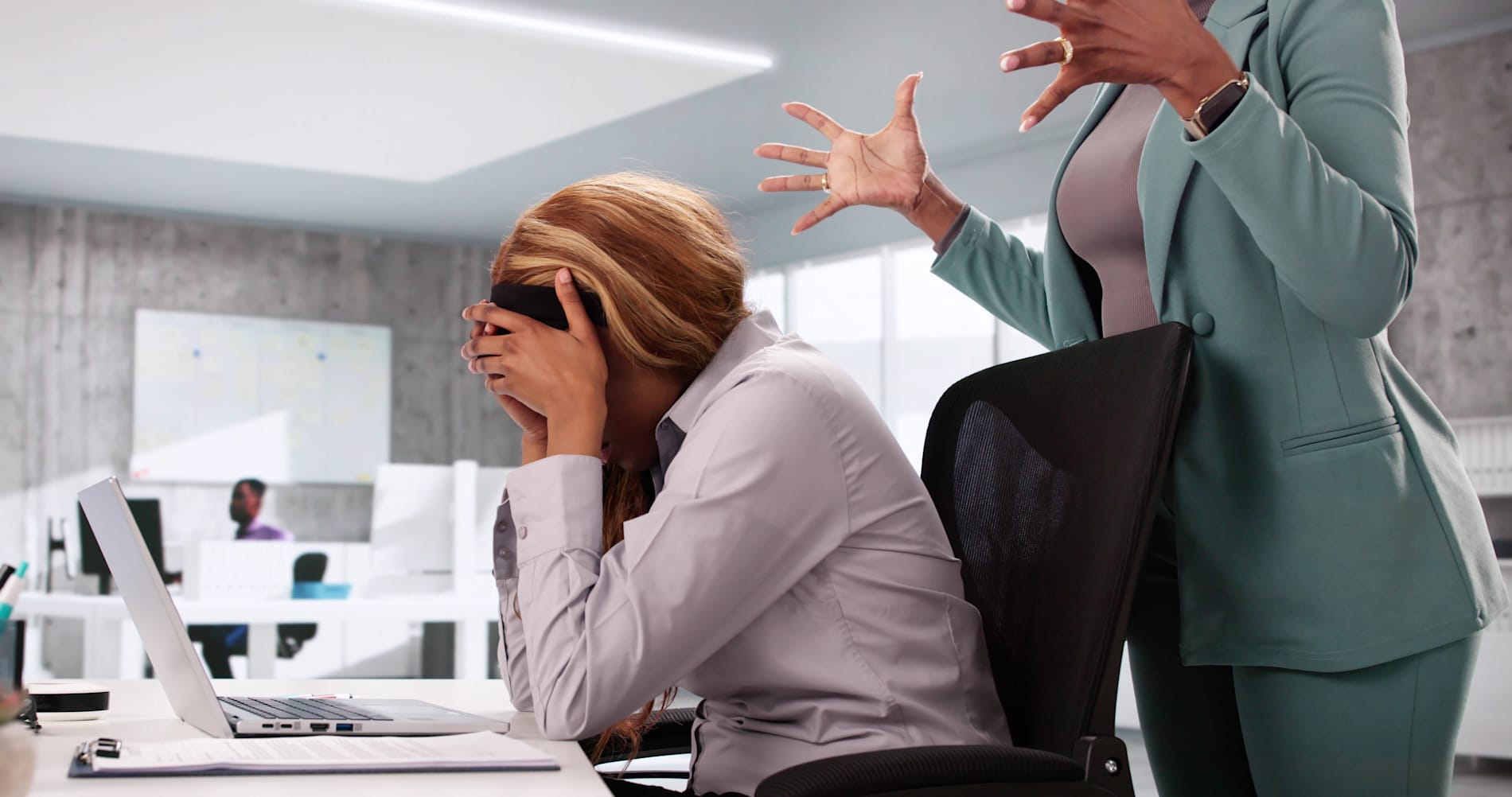 Hei sjef, pass på hva du passer på!