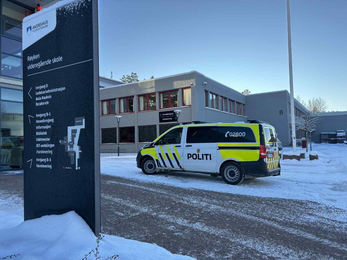 Rykket ut til gaffel-slåsskamp