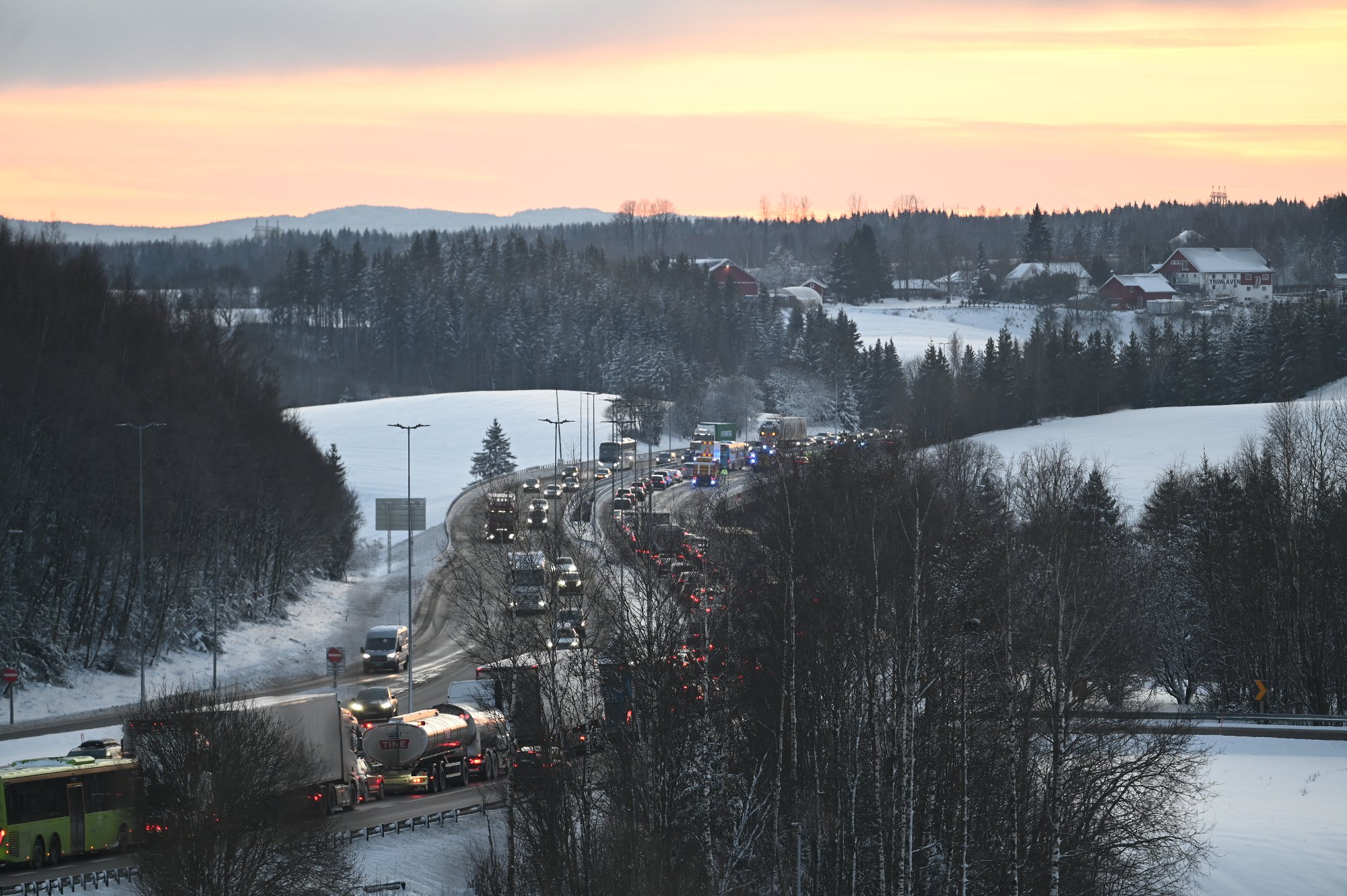 Trafikkulykke på E6