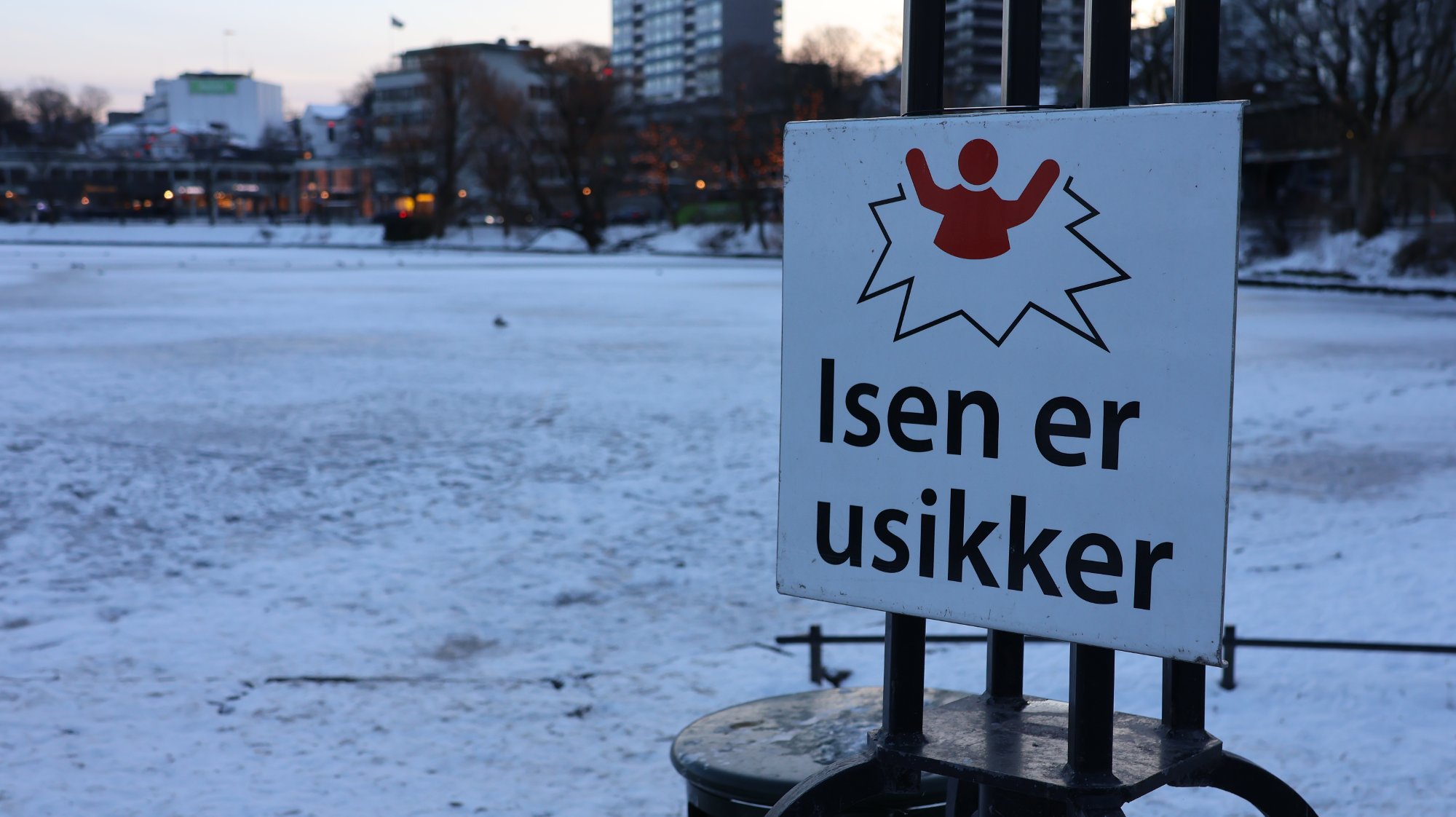 Mildværet er på vei: Får vi skøyteisen først?