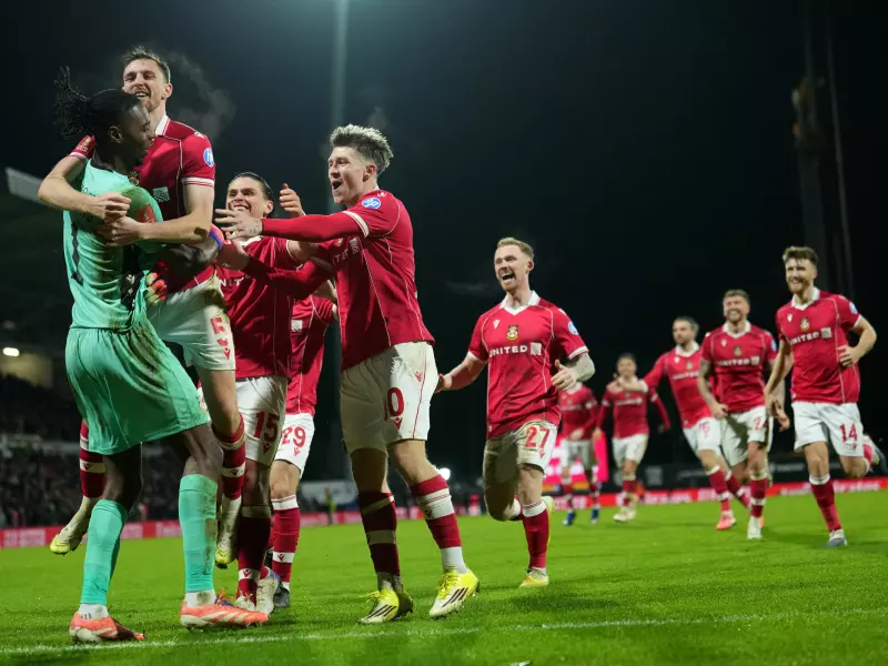 Hollywood-laget Wrexham slo ut Nottingham Forest på straffer i FA-cupdrama
