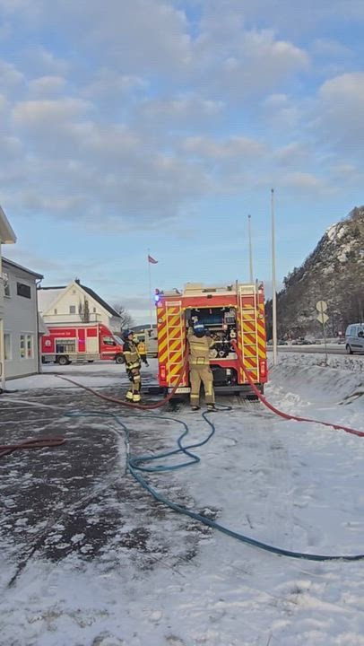 -Begynte å brenne på kjøkkenet