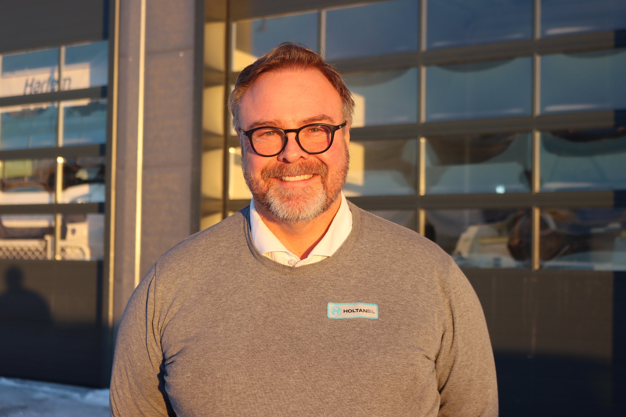 Rune stortrives i nye lokaler – går fortsatt hardt ut mot mulig eiendomsskatt