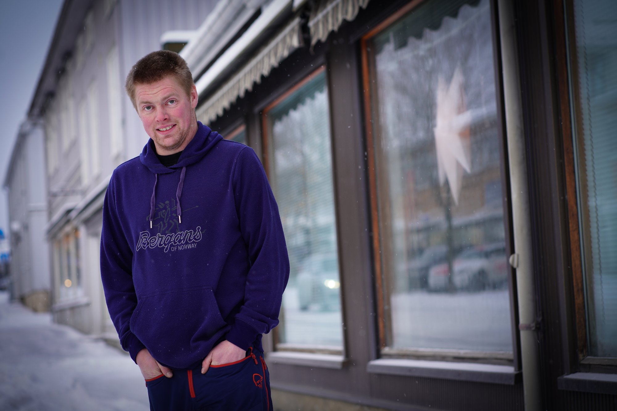 Kristian (29) spontankjøpte bygård: – Kjedelig å sitte stille