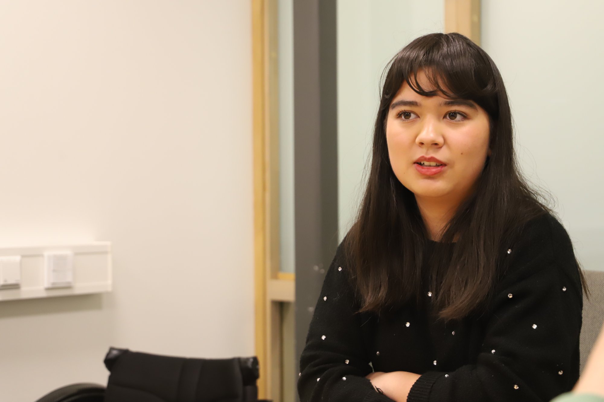 Julie (19) gir tilbake det hun selv savnet: – Motiverende