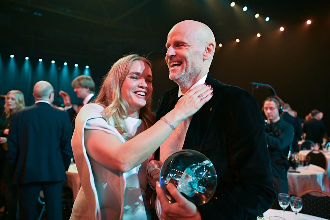 Solbakken hyller kona etter prisdrysset: – Takk til verdens vakreste dame