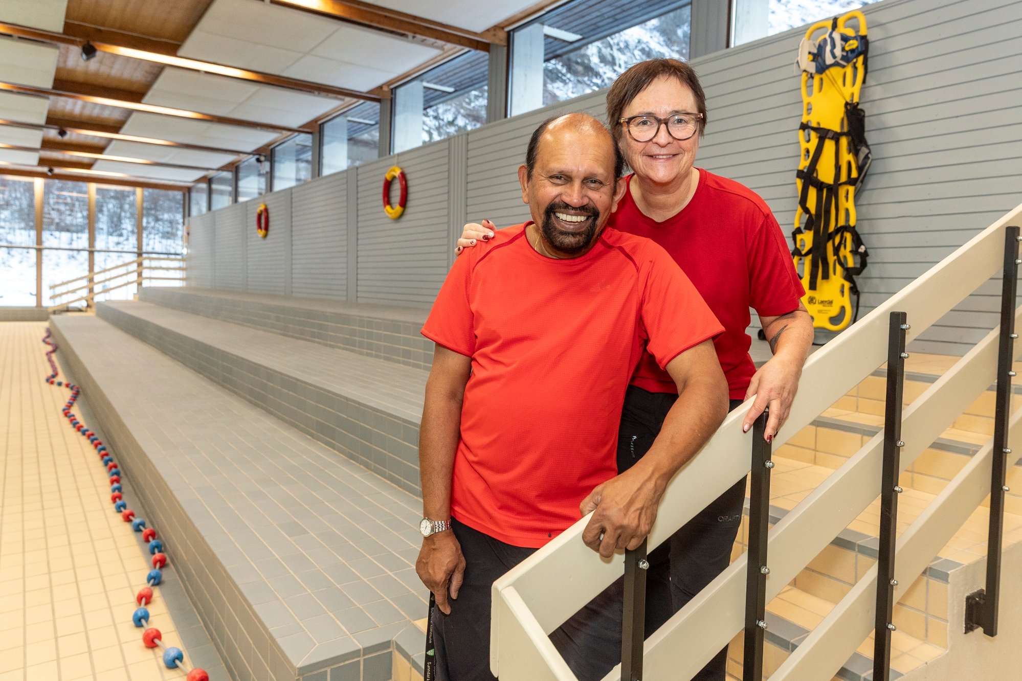 Nå åpner svømmehallen etter oppussingen: – Vi er fornøyde og gleder oss til å ta imot gjester