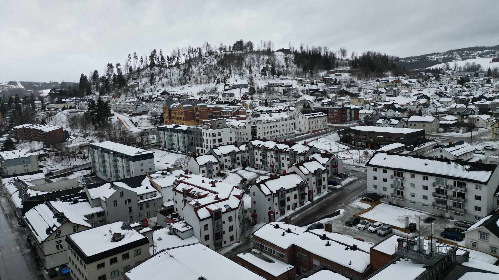 Ni kommuner med nær 200.000 innbyggere kan slås sammen til to