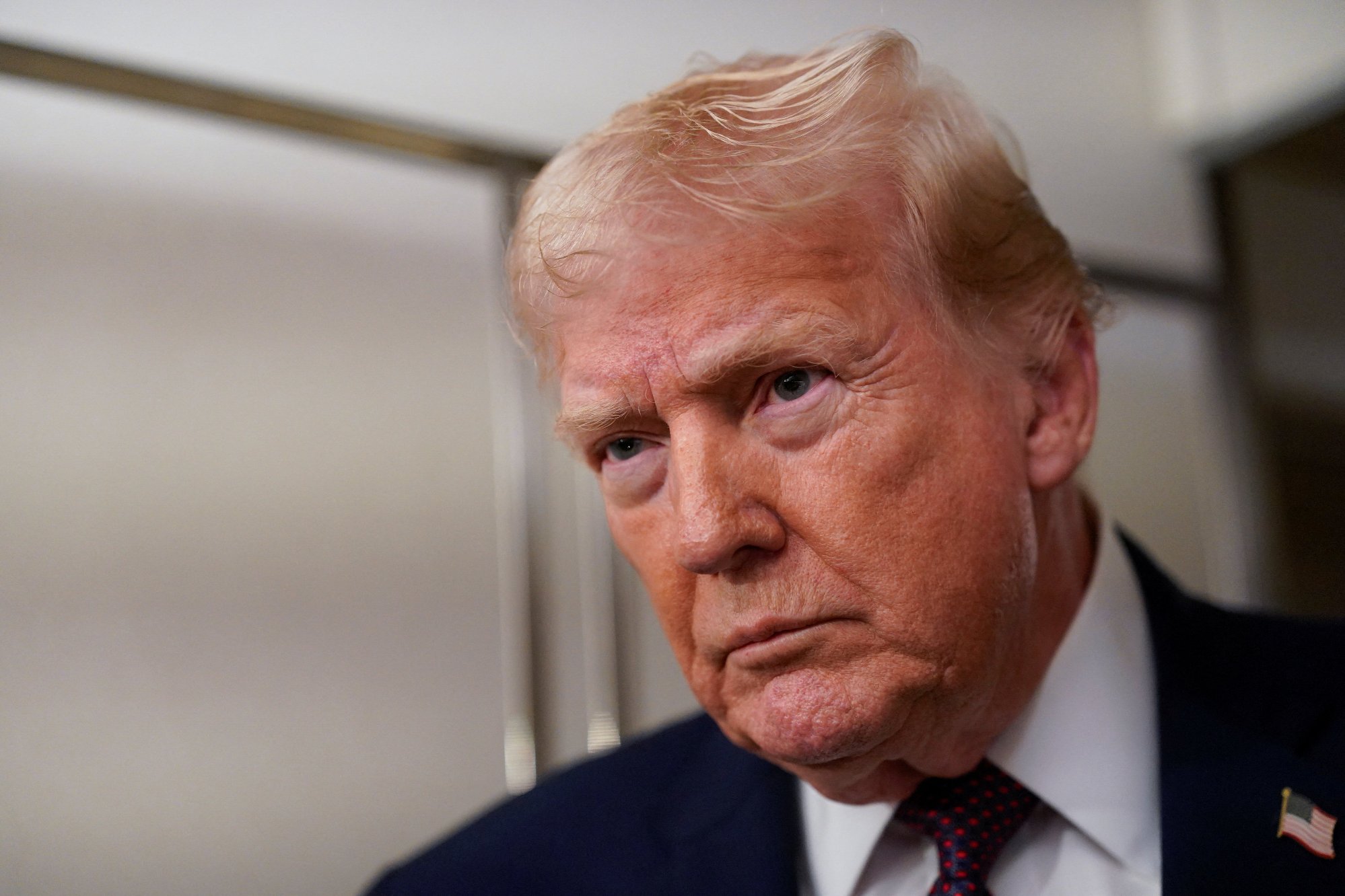 Nå må det være slutt på smisking med Trump