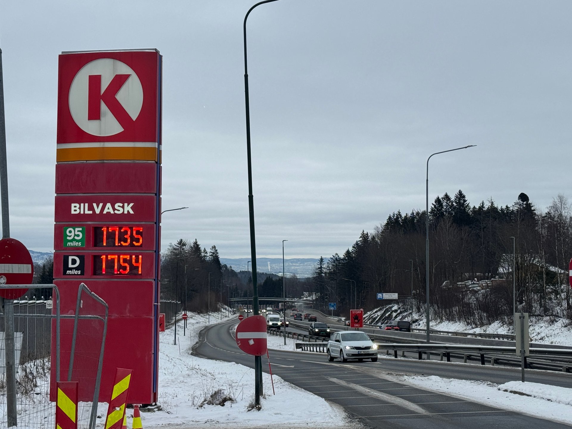 Priskrig på drivstoff: – Tank opp så fort som mulig