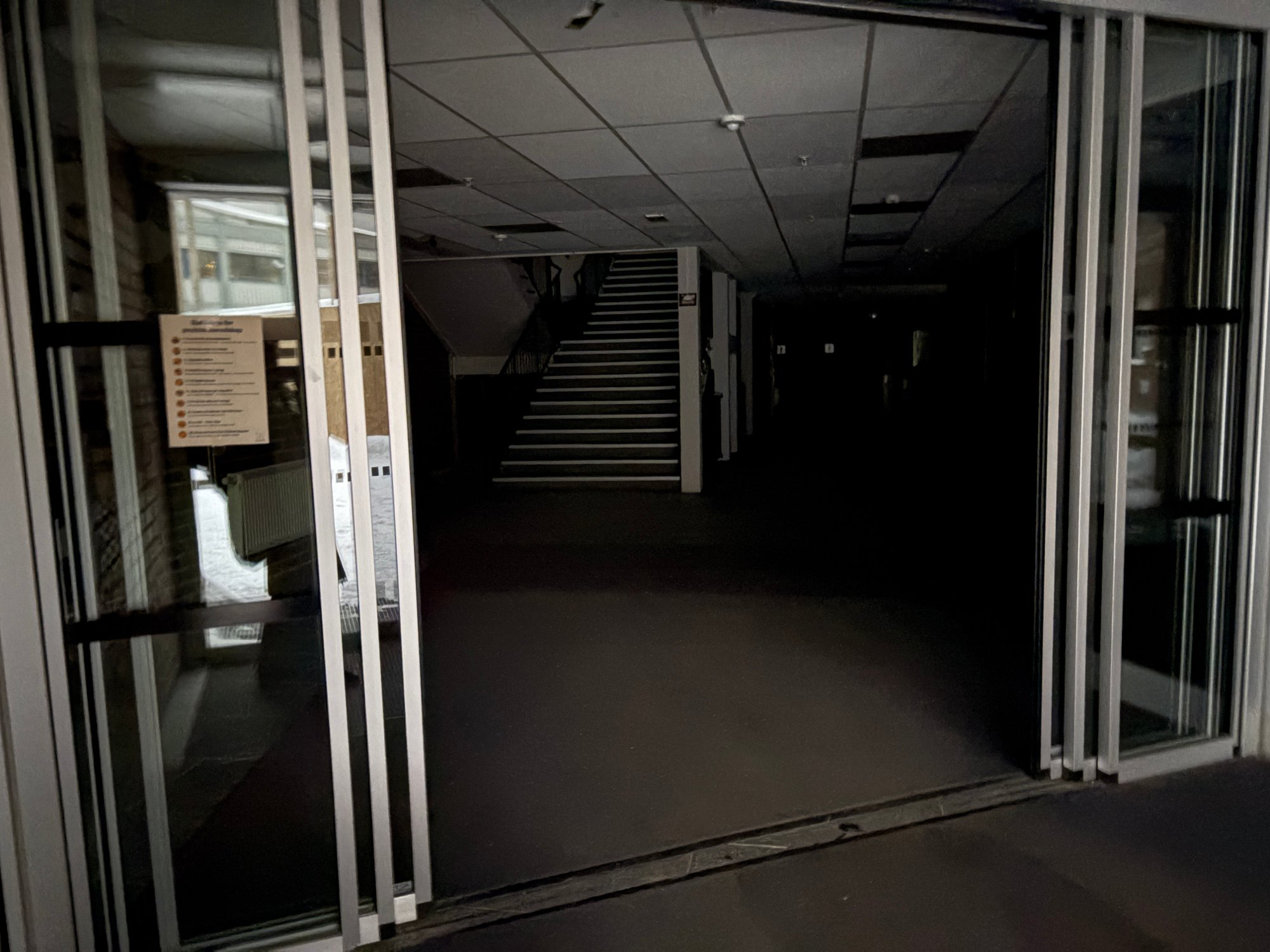 Må stenge skolen etter strømbrudd