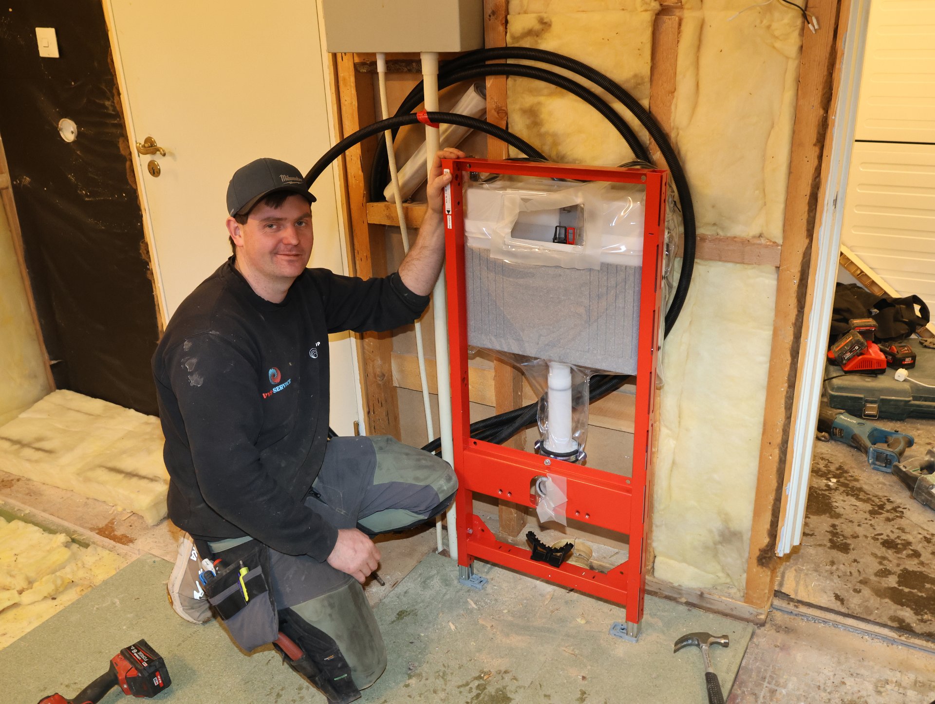 – Ikke skru varmen for langt ned når du forlater hytta