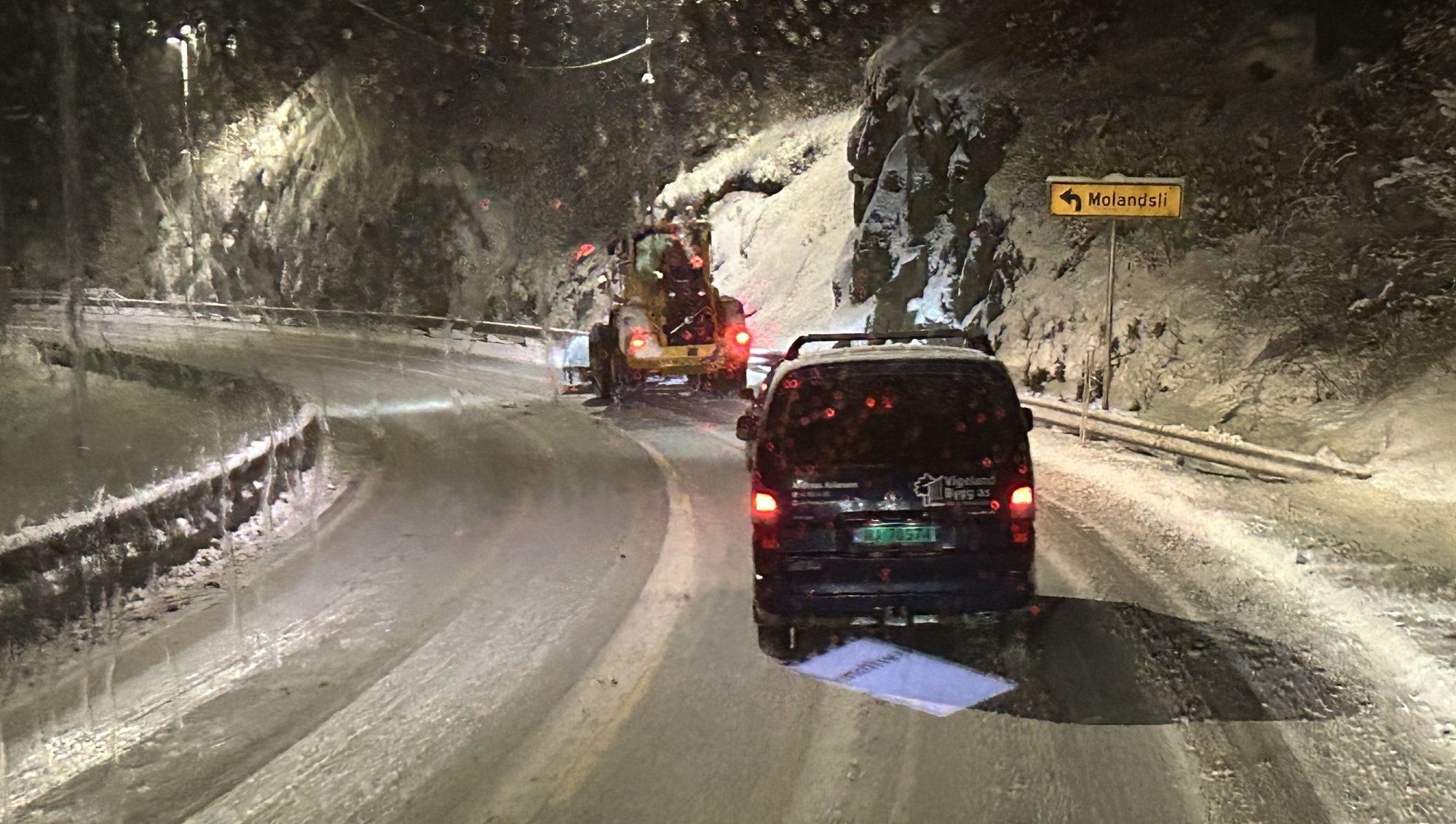 Nå haster det: Rydd snøen før regnet