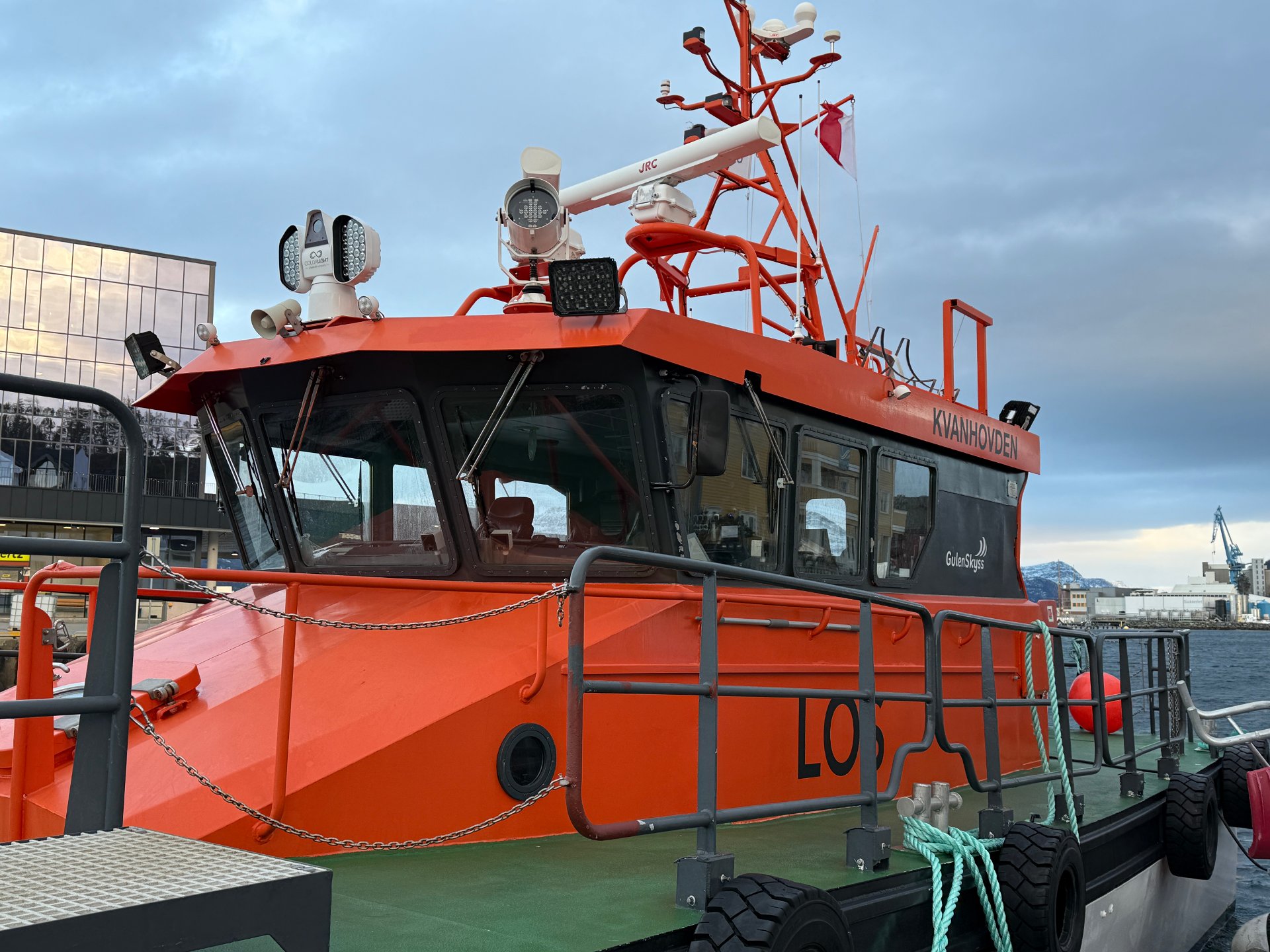 Buksér og Berging tek over lostilbringartenesta i Florø – lyser ut seks stillingar