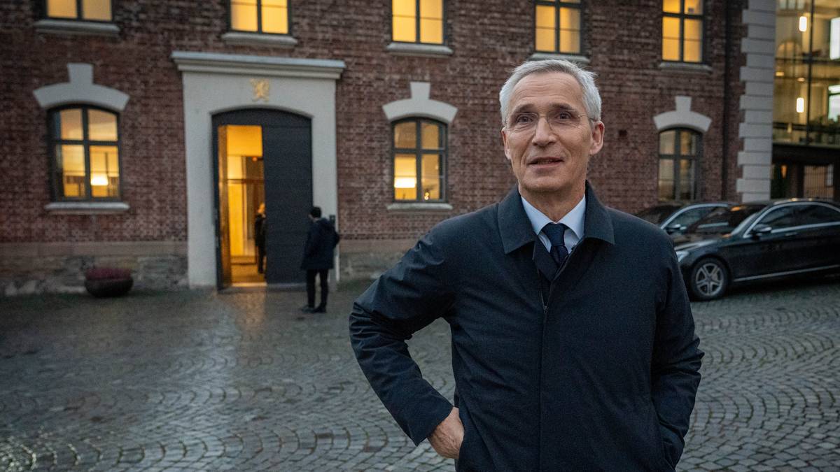 Stoltenberg vil skrote 1000-lappen