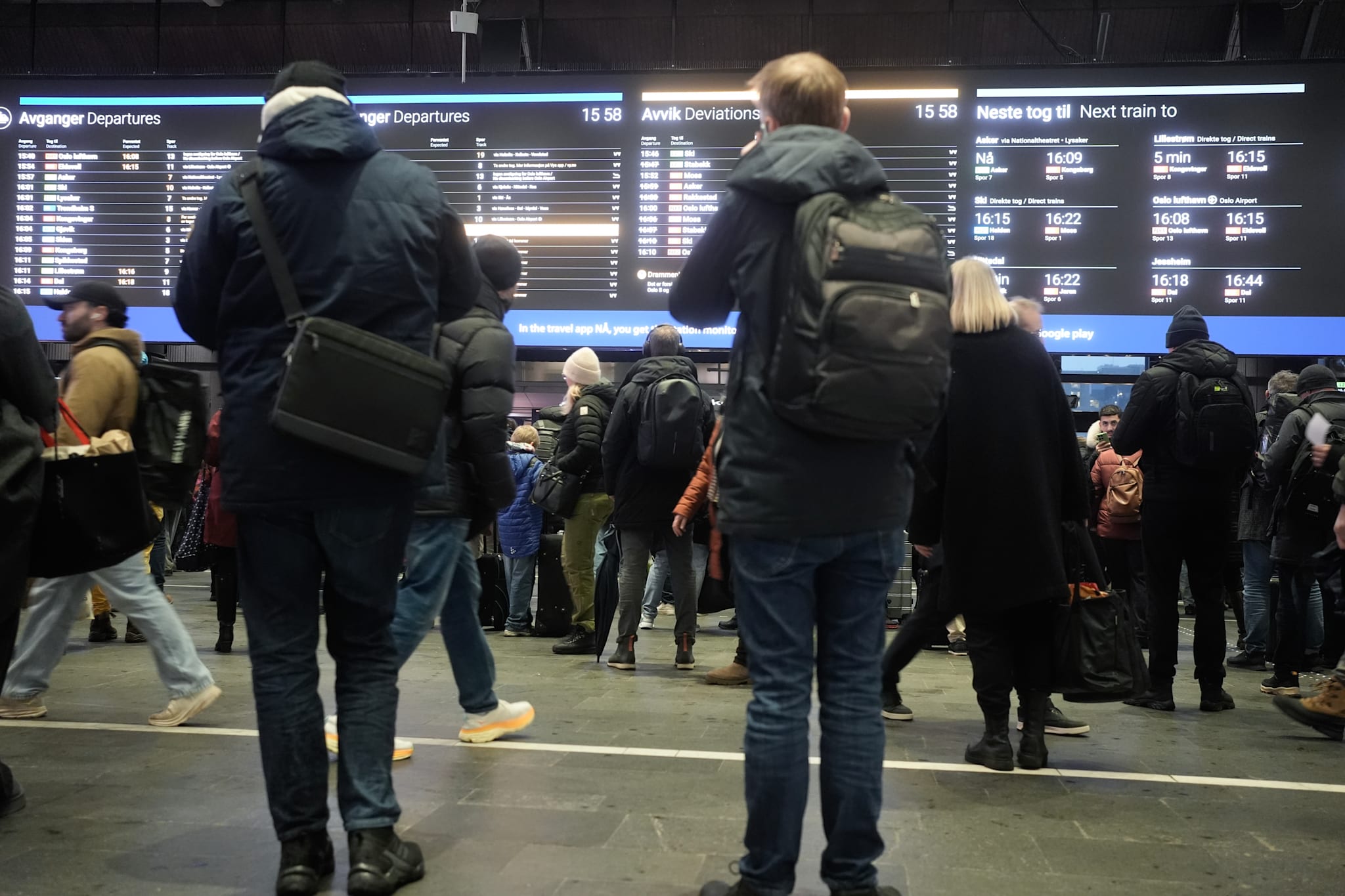 Signalfeil mellom Oslo S og Skøyen i fredagsrushet: – Kan ta tid